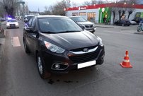 В Кирове иномарка сбила двоих детей на пешеходном переходе